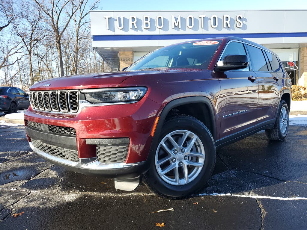 2023 Jeep Grand Cherokee L Laredo RWD