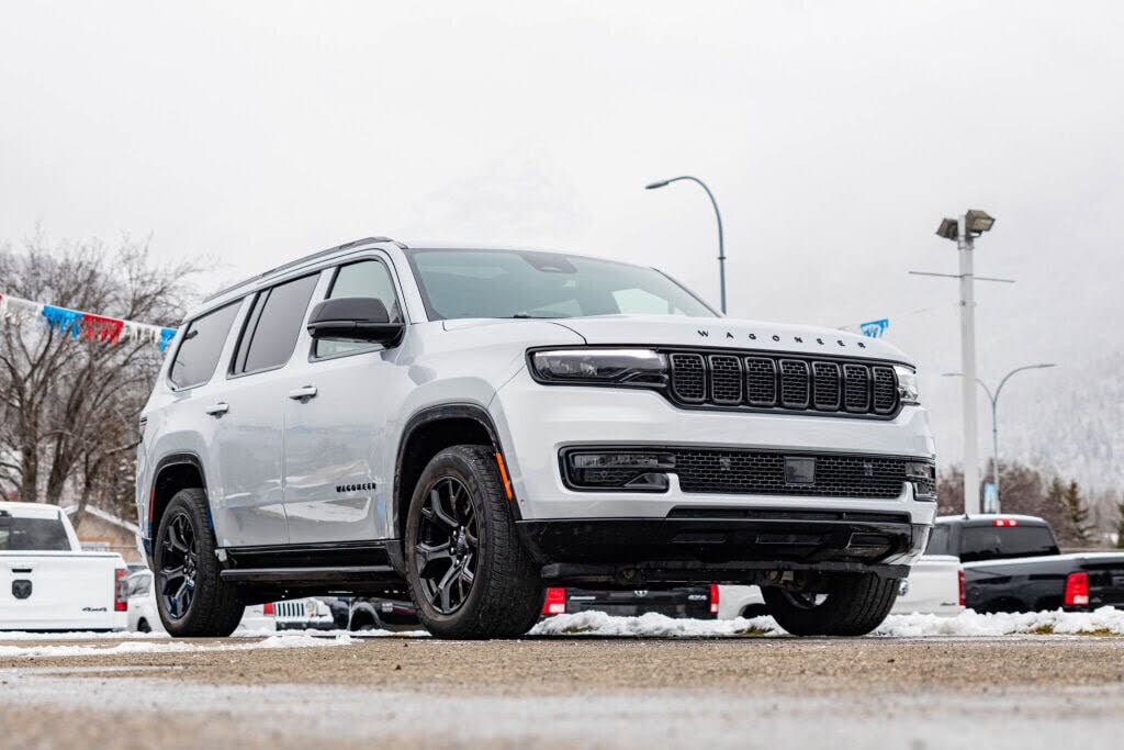 2023 Jeep Wagoneer Series II 4WD
