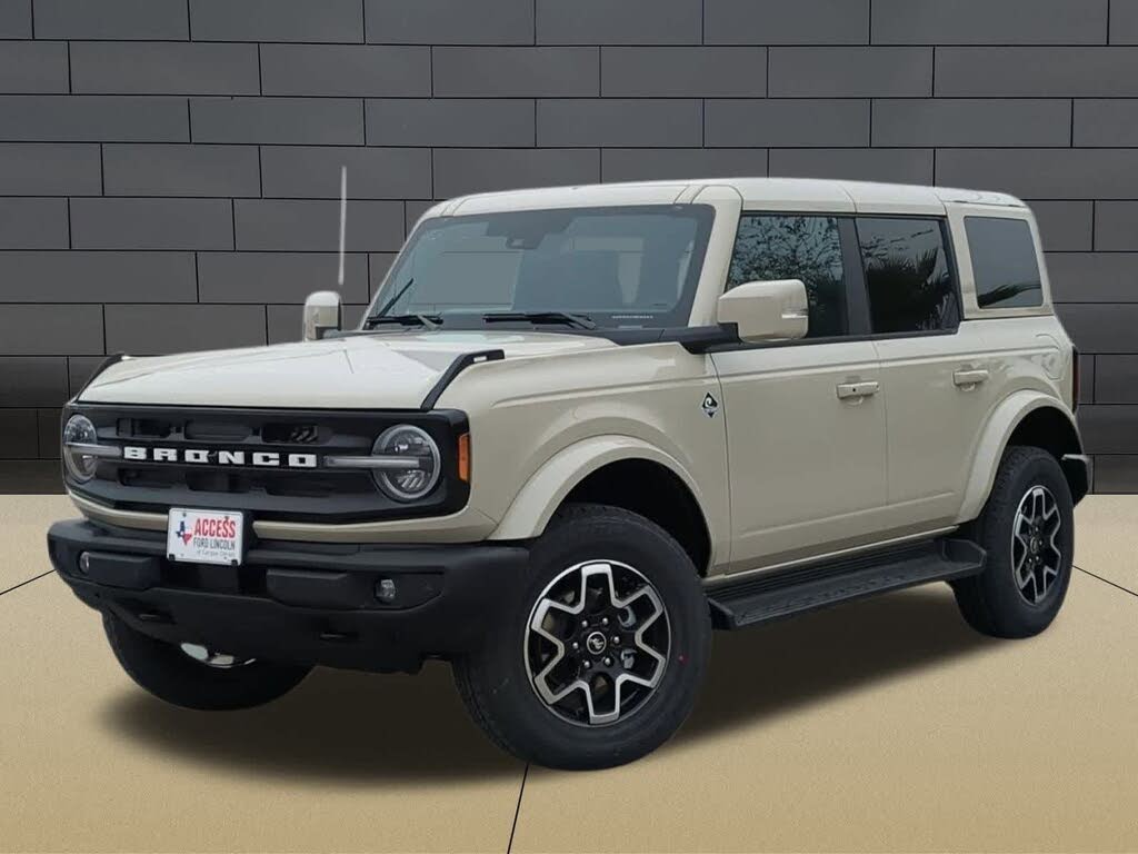 2025 Ford Bronco Outer Banks 4-Door 4WD
