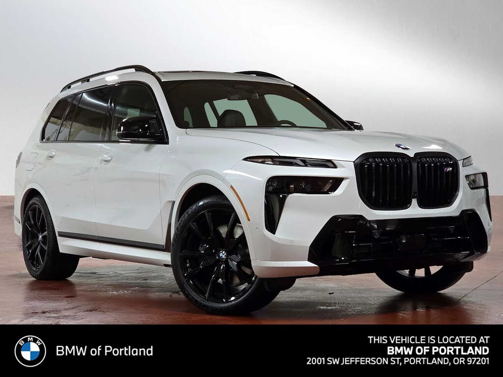 2026 BMW X7 M60i AWD