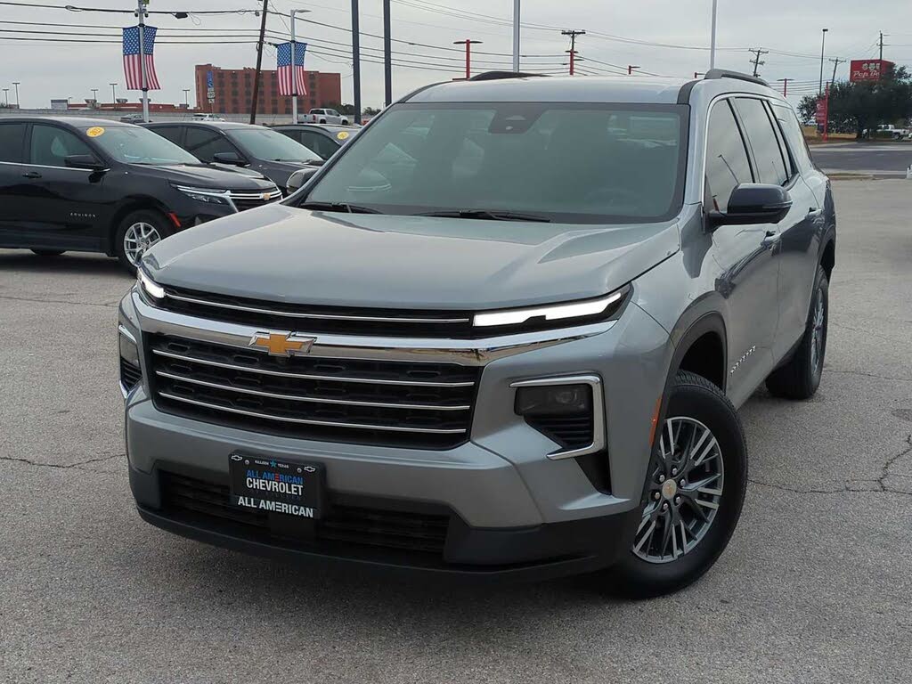 2026 Chevrolet Traverse LT FWD