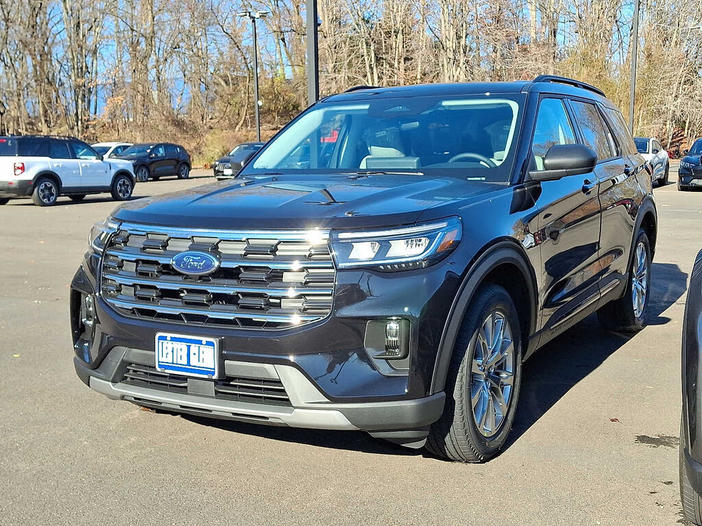 2026 Ford Explorer Active AWD