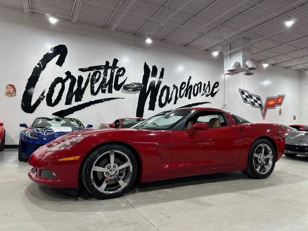 2005 Chevrolet Corvette Coupe RWD
