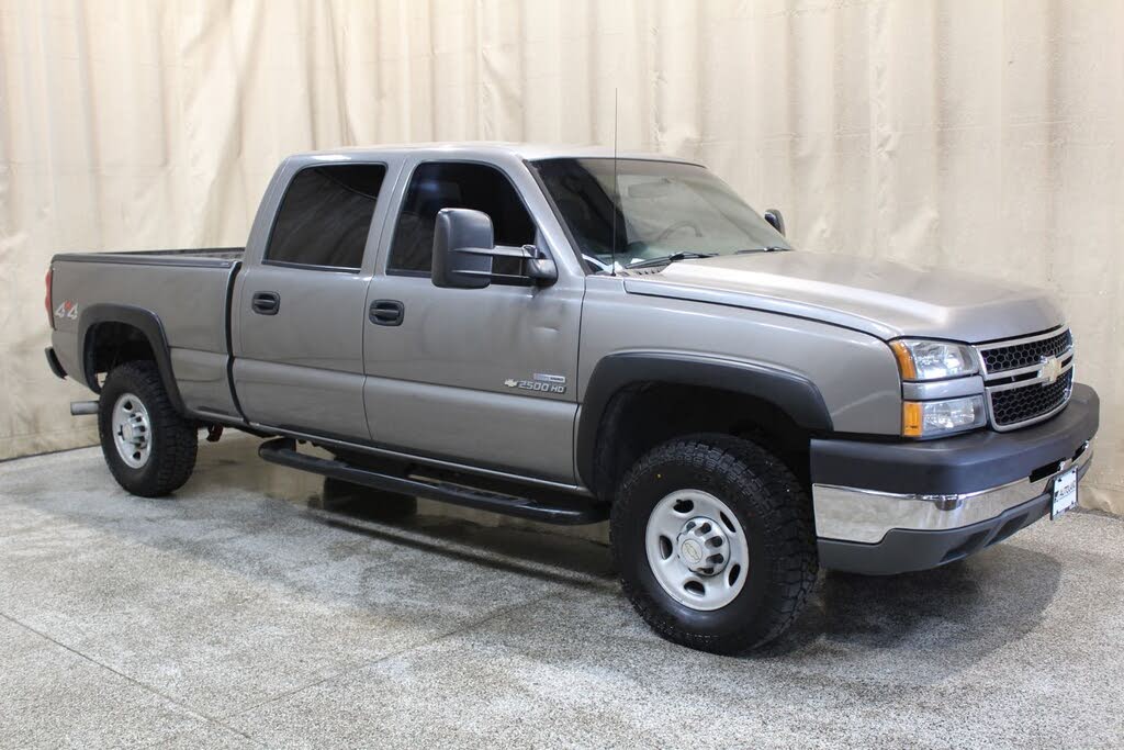 2006 Chevrolet Silverado 2500HD Work Truck Crew Cab 4WD