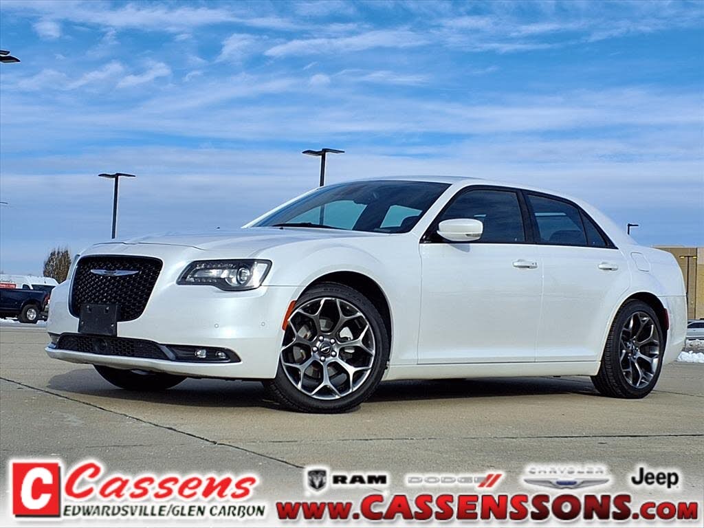 2015 Chrysler 300 S RWD