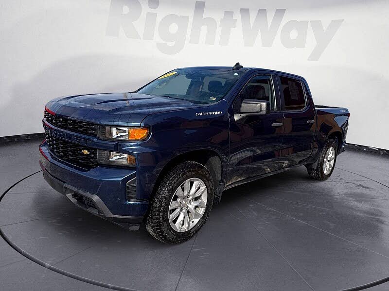 2022 Chevrolet Silverado 1500 Custom Crew Cab 4WD