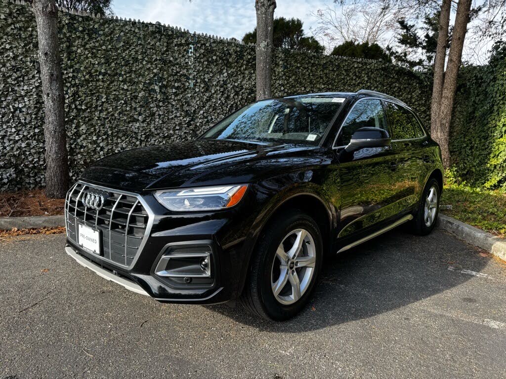 2023 Audi Q5 quattro Premium 40 TFSI