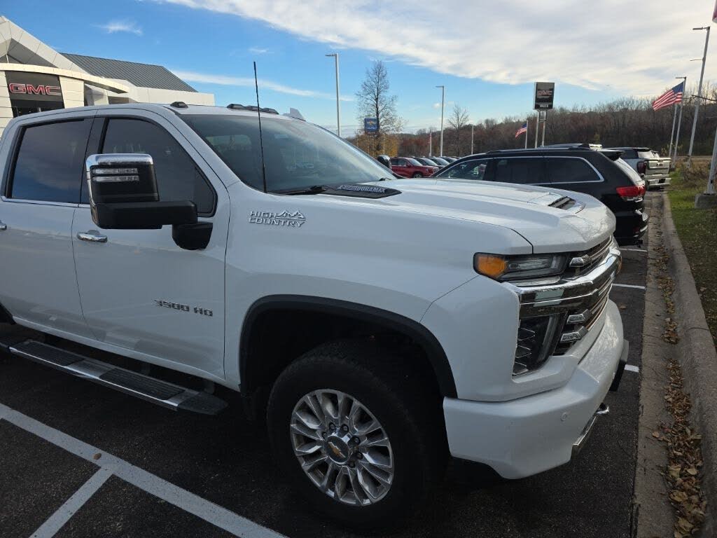 2023 Chevrolet Silverado 3500HD High Country Crew Cab 4WD