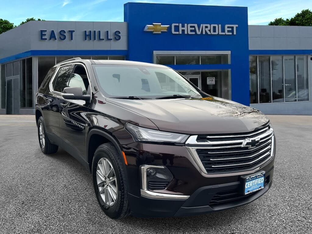 2023 Chevrolet Traverse LT Leather AWD