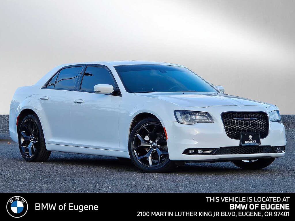 2023 Chrysler 300 S V6 RWD