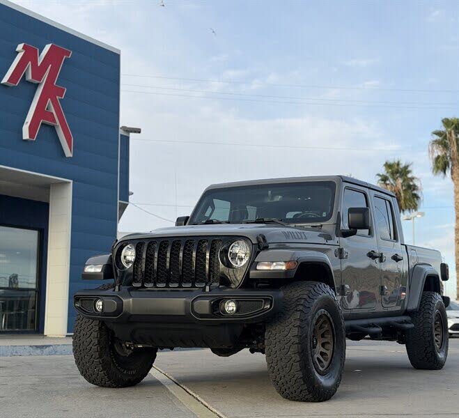 2023 Jeep Gladiator Willys Sport Crew Cab 4WD