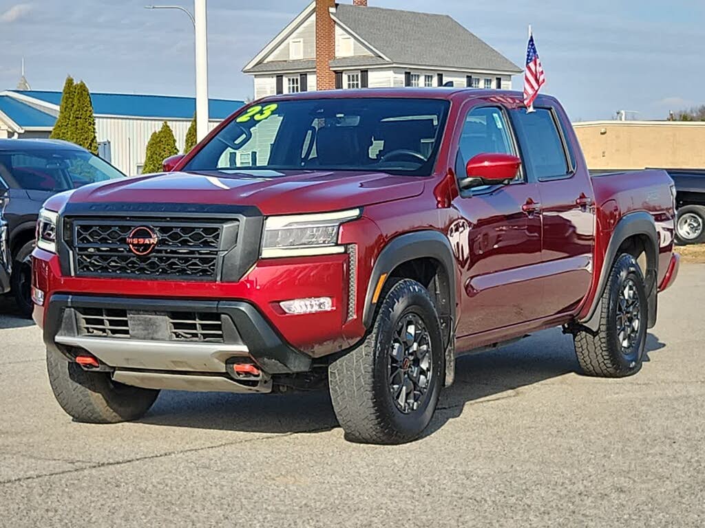 2023 Nissan Frontier PRO-4X Crew Cab 4WD