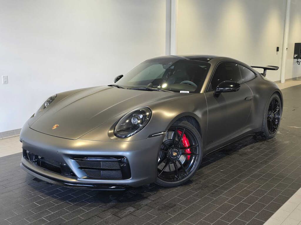 2024 Porsche 911 Carrera GTS Coupe RWD