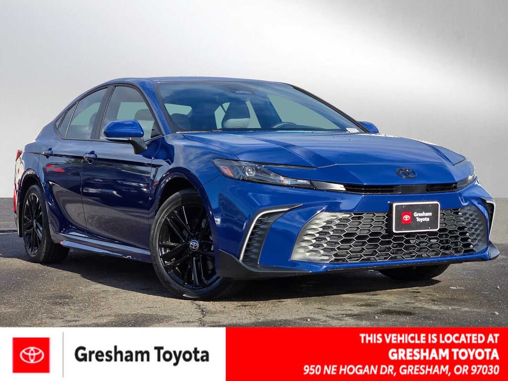 2025 Toyota Camry SE AWD