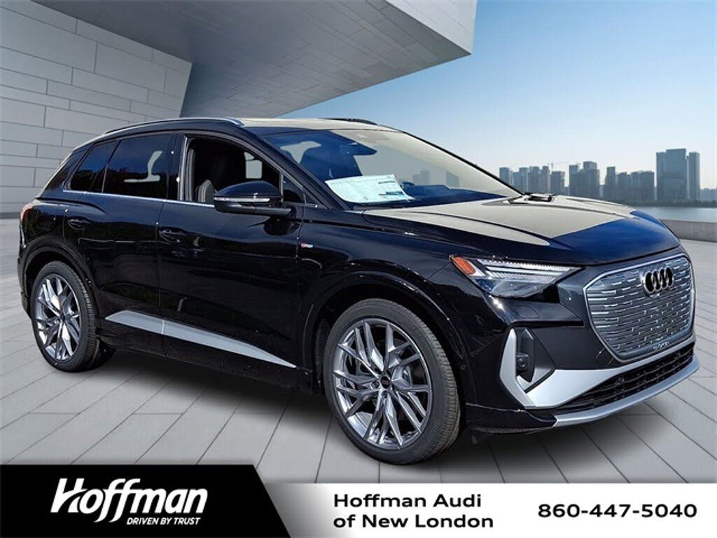 2026 Audi Q4 e-tron quattro Premium Plus 55