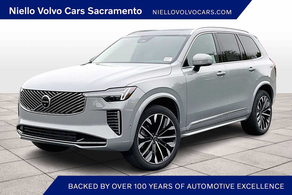 2026 Volvo XC90 B5 Plus 7-Passenger AWD