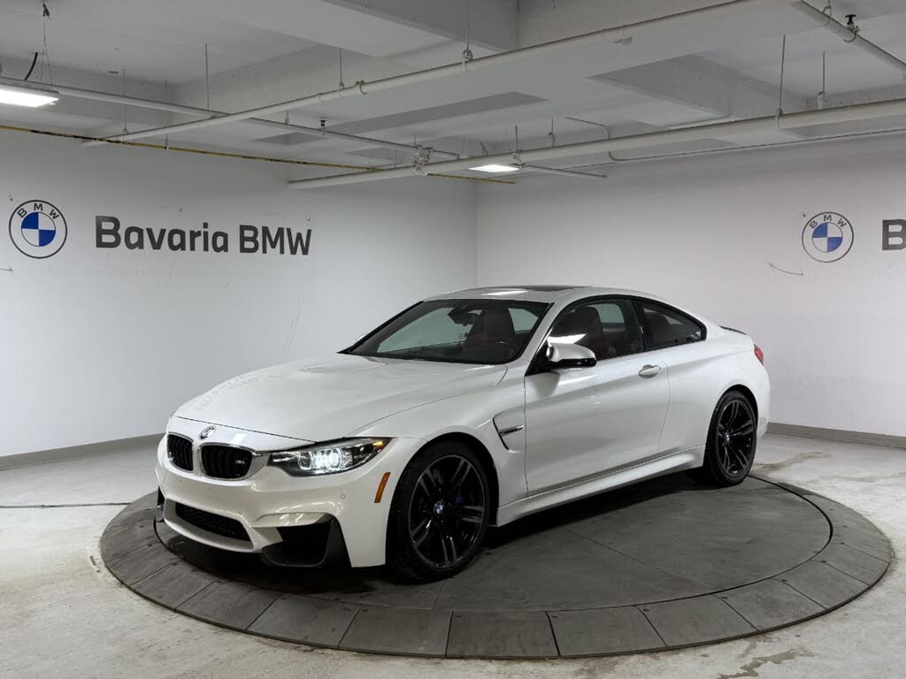 BMW M4 Coupe RWD 2018