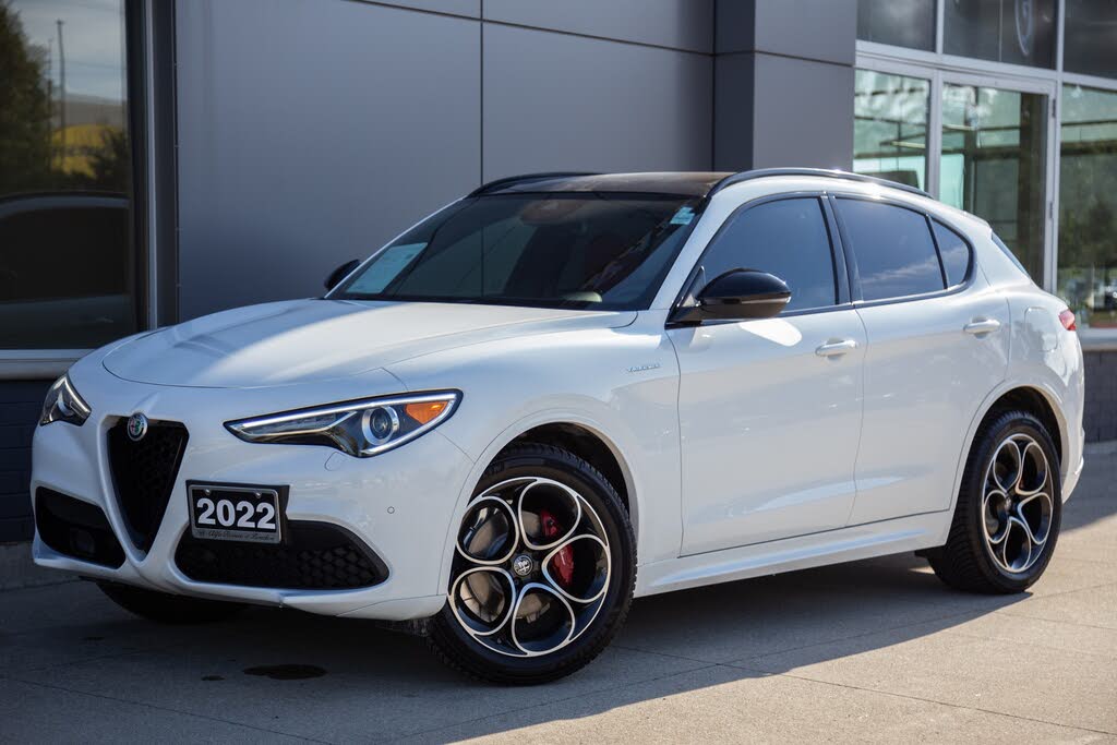 Alfa Romeo Stelvio Ti AWD 2022