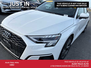 Audi A3 40 TFSI quattro Premium Plus AWD