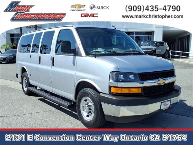 2024 Chevrolet Express 2500 LT RWD