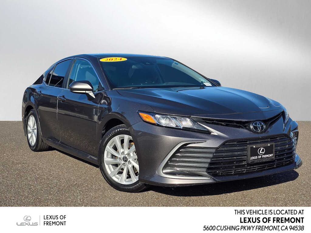 2024 Toyota Camry LE FWD