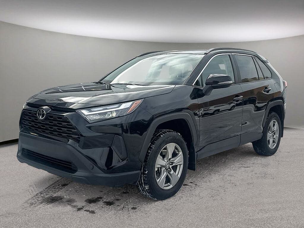 2024 Toyota RAV4 XLE AWD