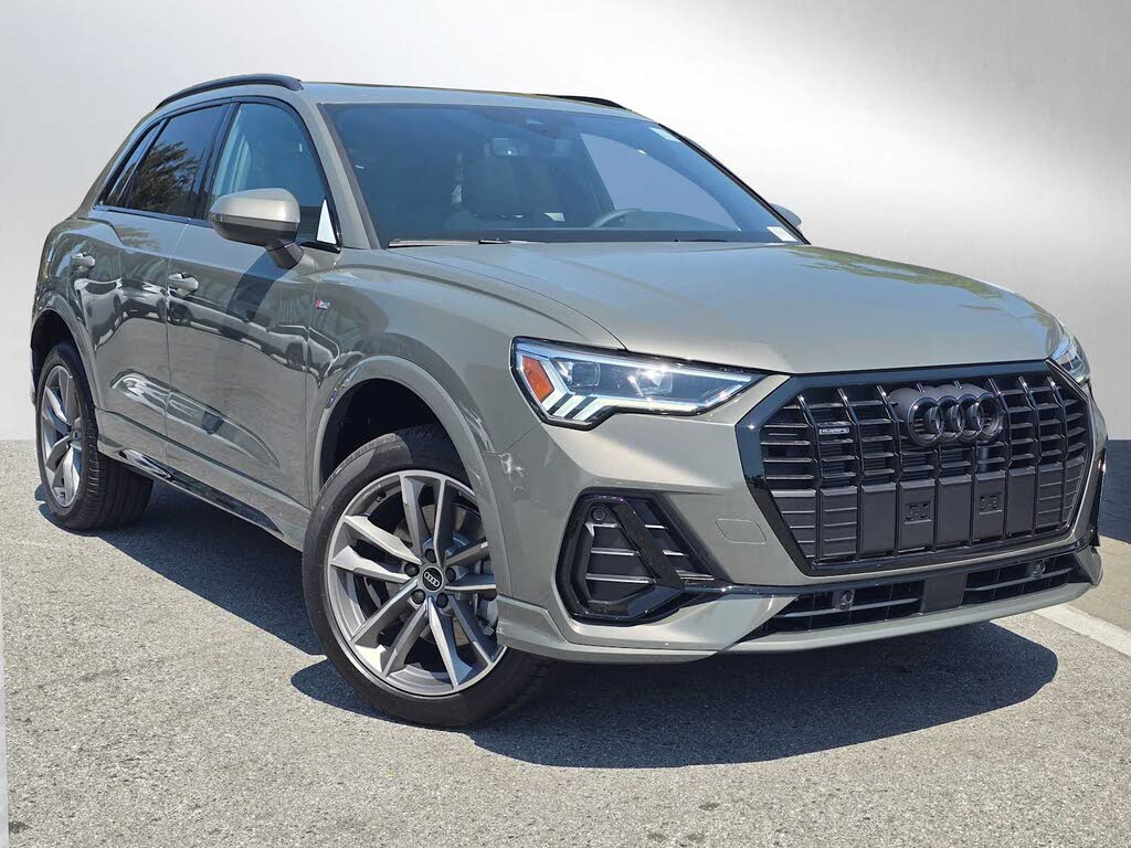 2025 Audi Q3 quattro Premium S Line 45 TFSI