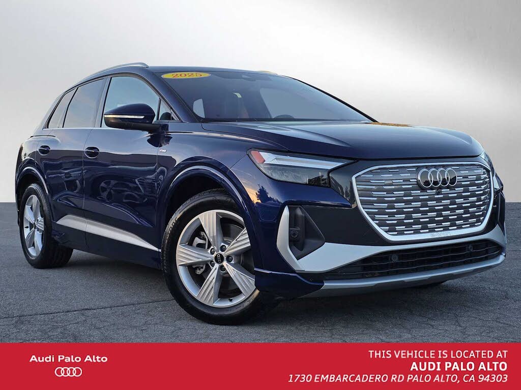 2025 Audi Q4 e-tron quattro Premium Plus 55