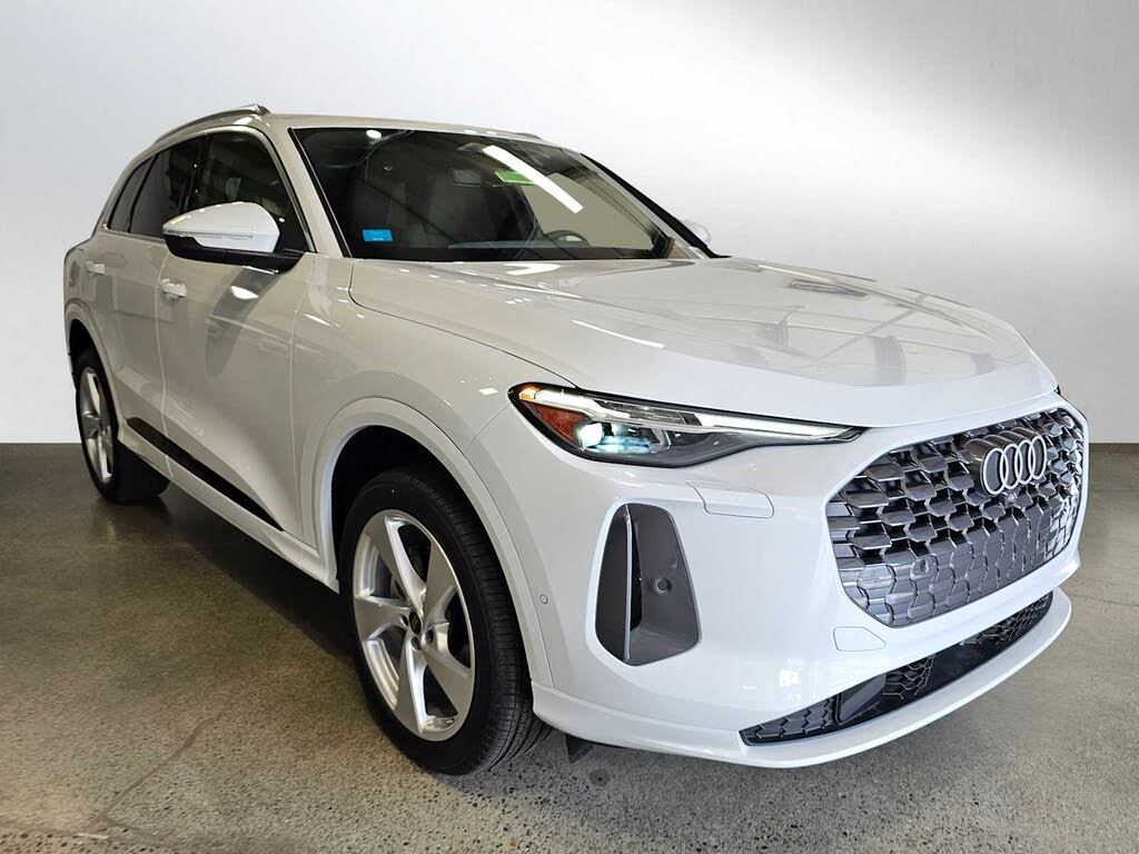 2025 Audi Q5 quattro Premium Plus 40 TFSI