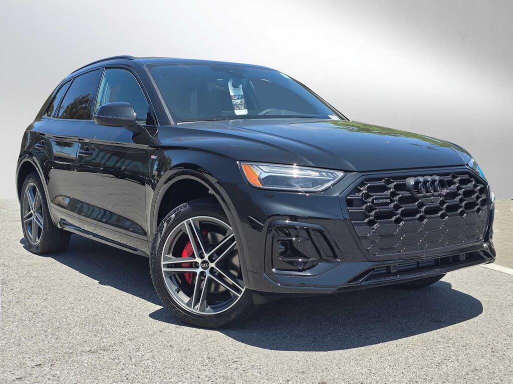 2025 Audi Q5 Hybrid Plug-in e quattro Premium Plus S Line  55 TFSI AWD