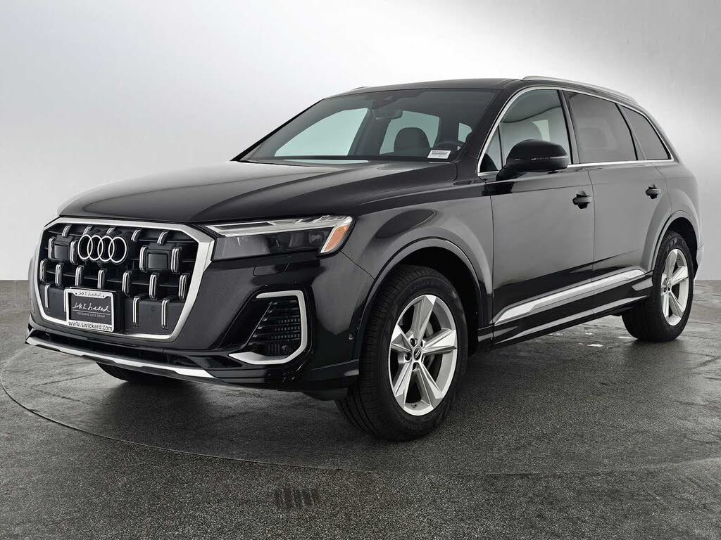 2025 Audi Q7 quattro Premium 55 TFSI