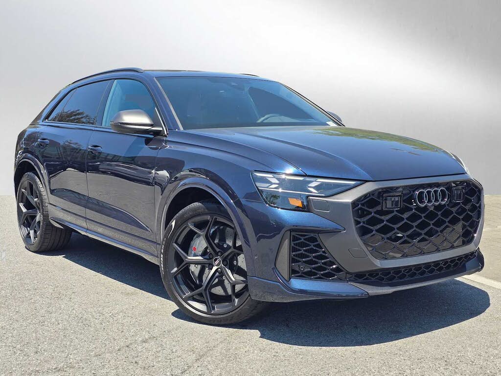 2025 Audi RS Q8 4.0T quattro Performance