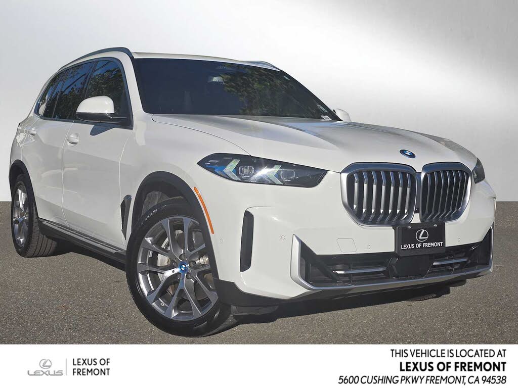 2025 BMW X5 xDrive50e AWD
