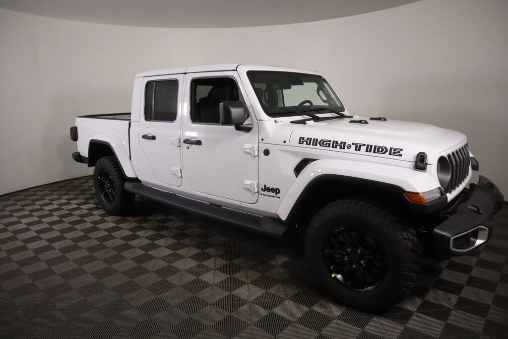 2025 Jeep Gladiator High Tide Crew Cab 4WD