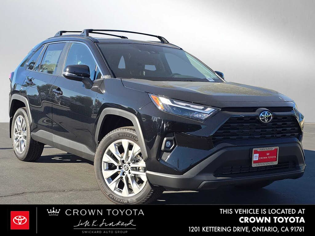 2025 Toyota RAV4 XLE Premium FWD