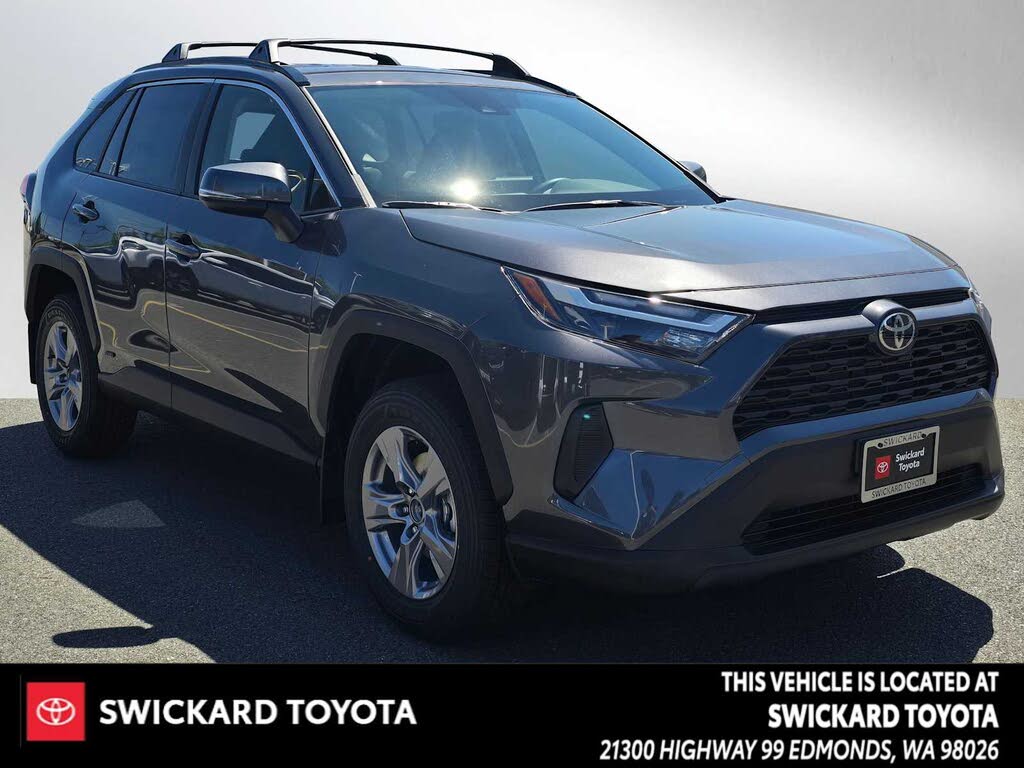 2025 Toyota RAV4 Hybrid XLE AWD