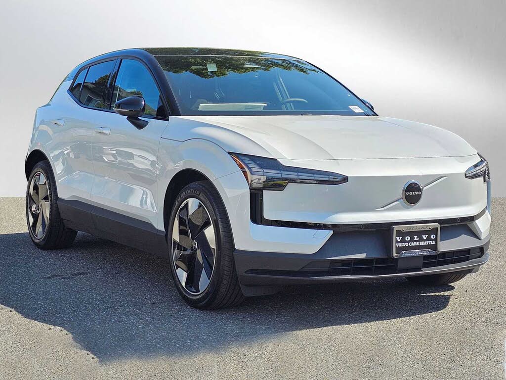 2025 Volvo EX30 Twin Plus eAWD