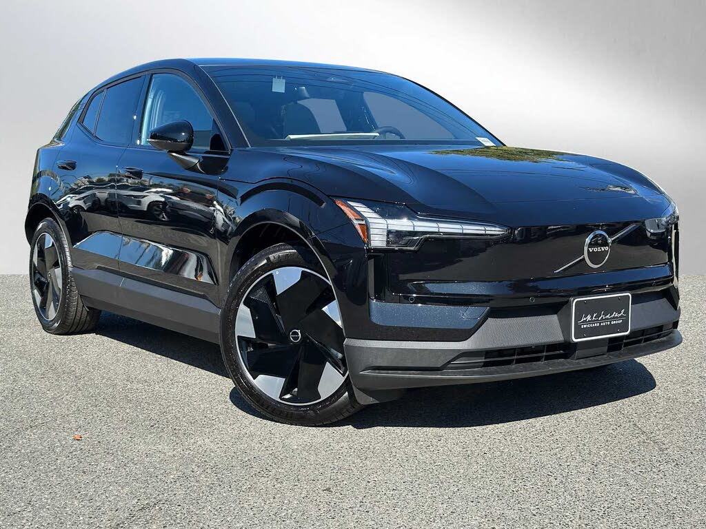 2025 Volvo EX30 Twin Plus eAWD