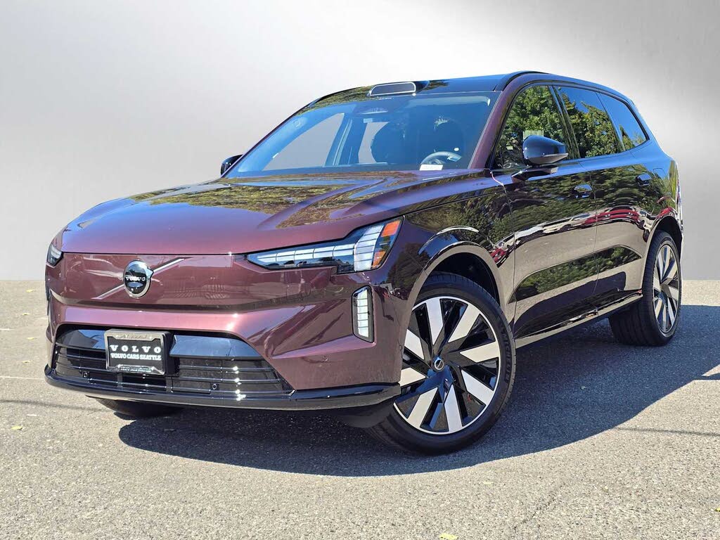 2025 Volvo EX90 Twin Plus 6-Passenger eAWD