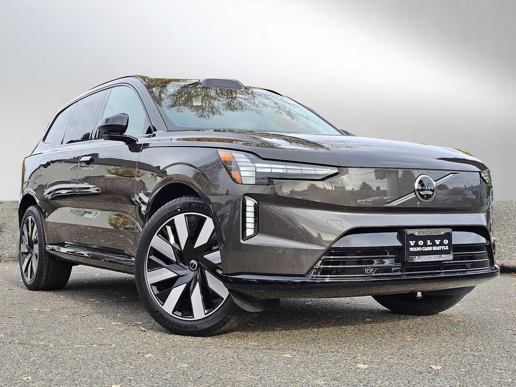 2025 Volvo EX90 Twin Performance Plus 6-Passenger eAWD