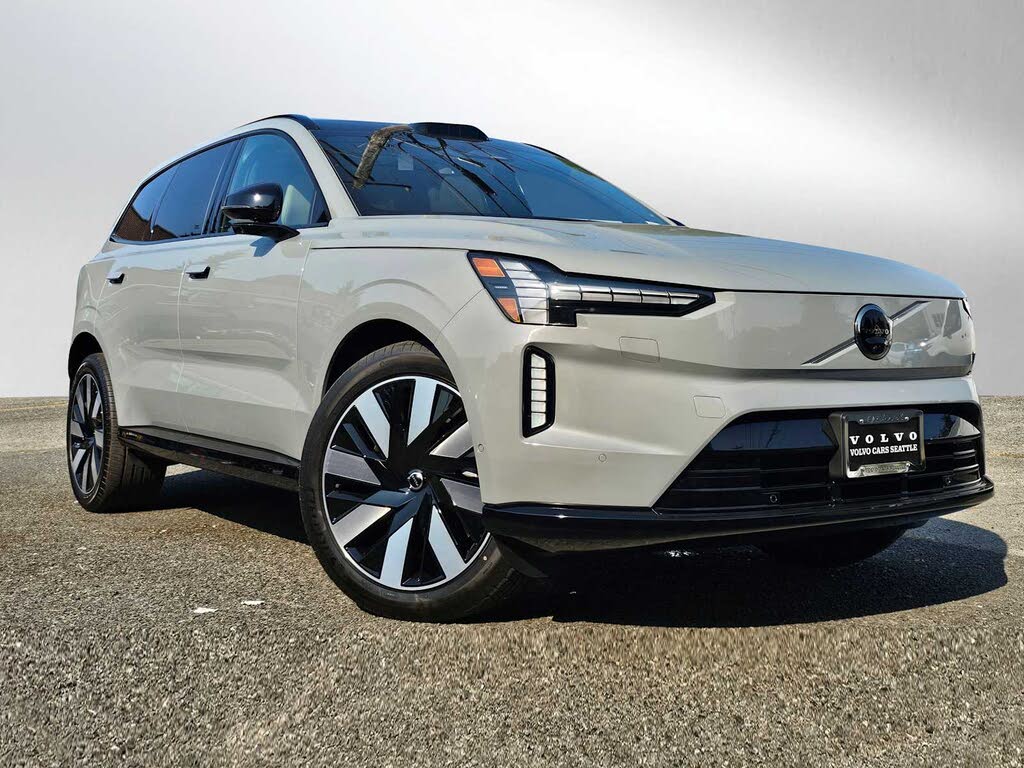 2025 Volvo EX90 Twin Plus 7-Passenger eAWD