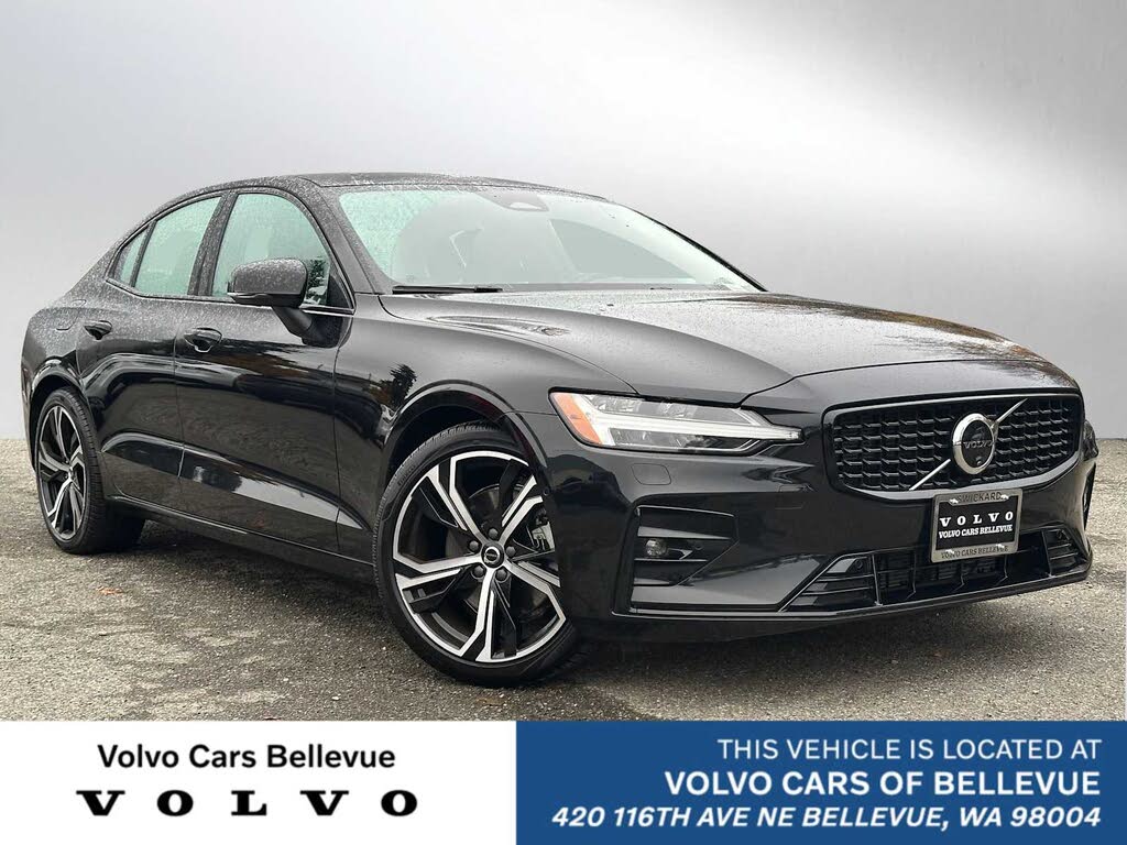 2025 Volvo S60 B5 Plus AWD