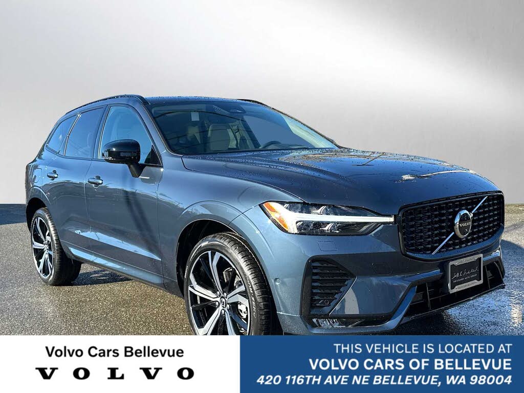 2025 Volvo XC60 B5 Ultra Dark Theme AWD