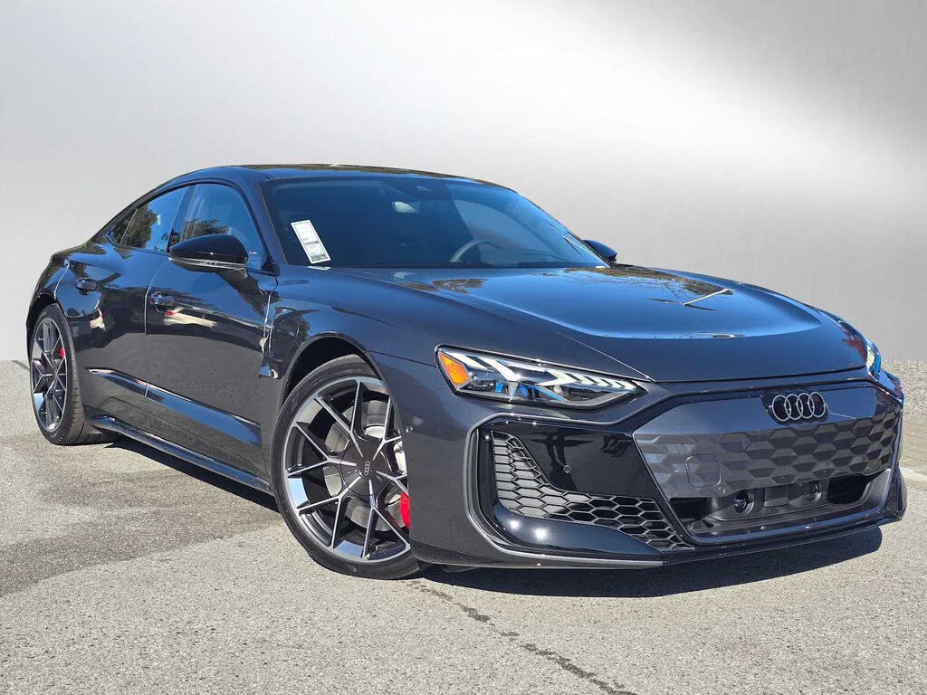 2026 Audi RS e-tron GT quattro Performance