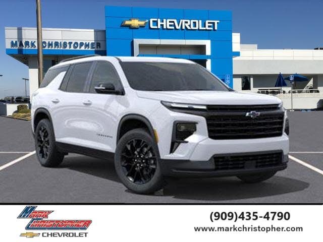 2026 Chevrolet Traverse LT FWD