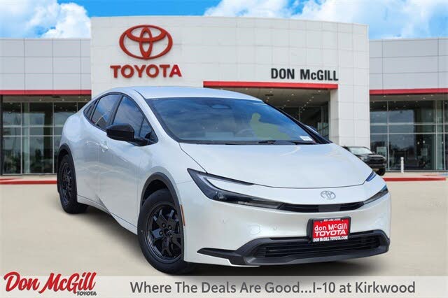 2026 Toyota Prius LE FWD