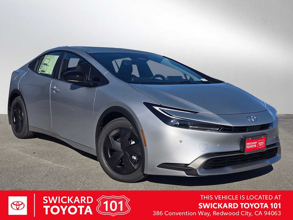 2026 Toyota Prius Plug-In Hybrid SE FWD