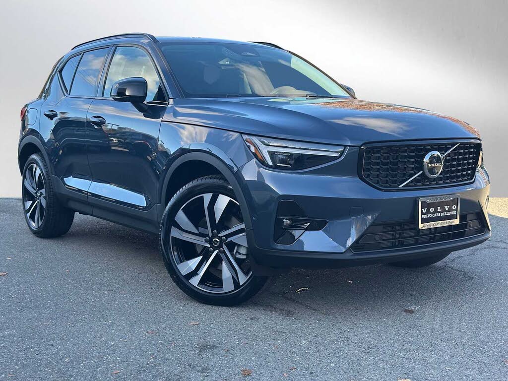 2026 Volvo XC40 B5 Ultra AWD