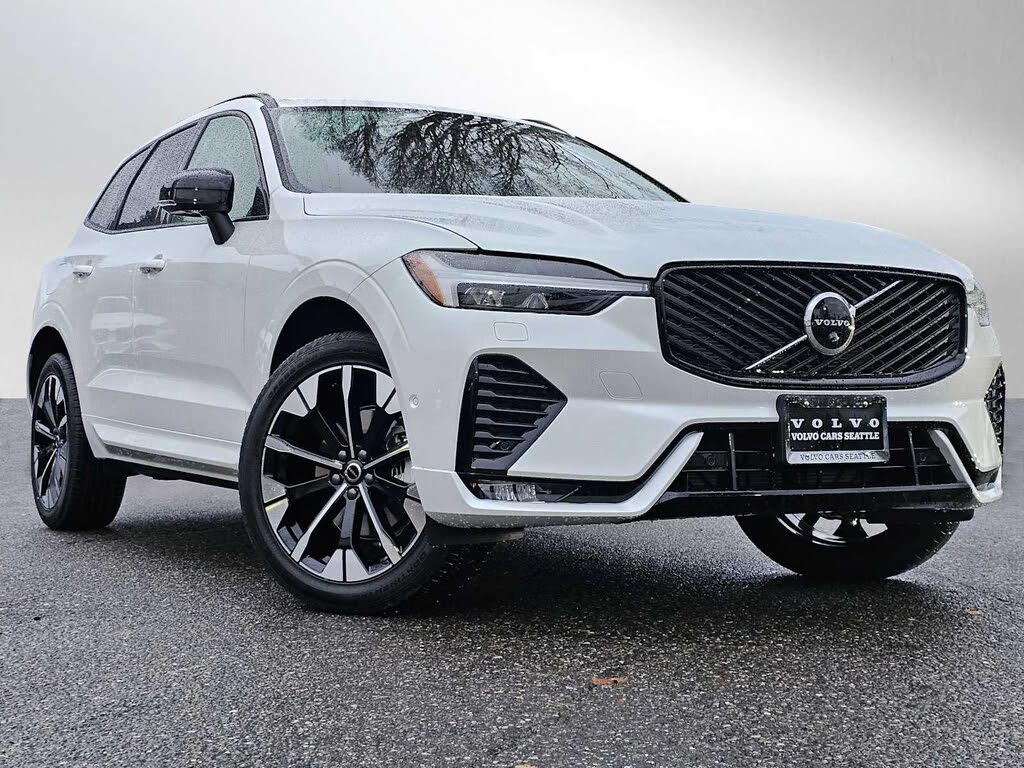 2026 Volvo XC60 B5 Plus AWD