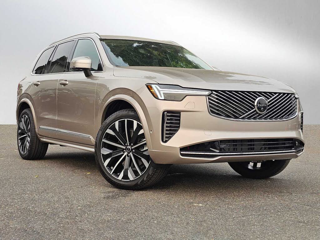 2026 Volvo XC90 B6 Plus 6-Passenger AWD